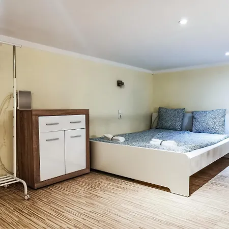 Ditroi * Budapest